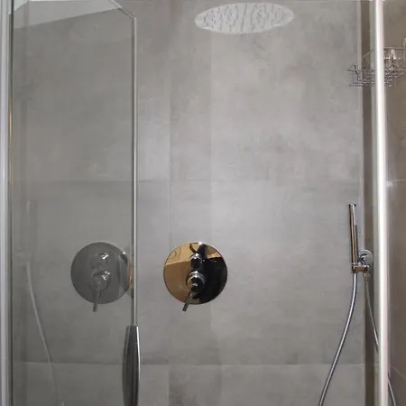 Scala D Oro 510s Apartment *